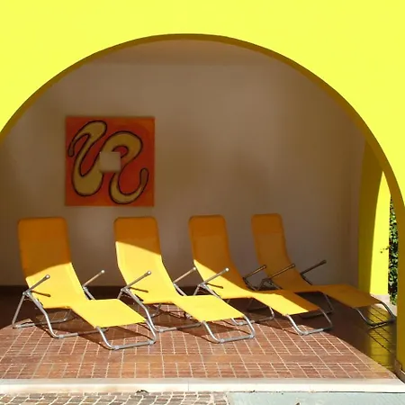 公寓式酒店 卡尔拉之家旅馆 托尔博莱